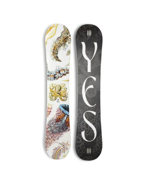 YES. Women'S Hell Snowboard 2026