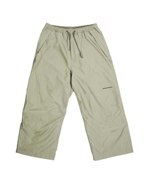 BEYOND MEDALS Park Pants
