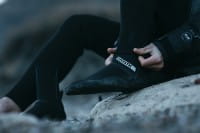 Mystic Majestic Boot 3mm Split Toe - Black bei brettsport.de