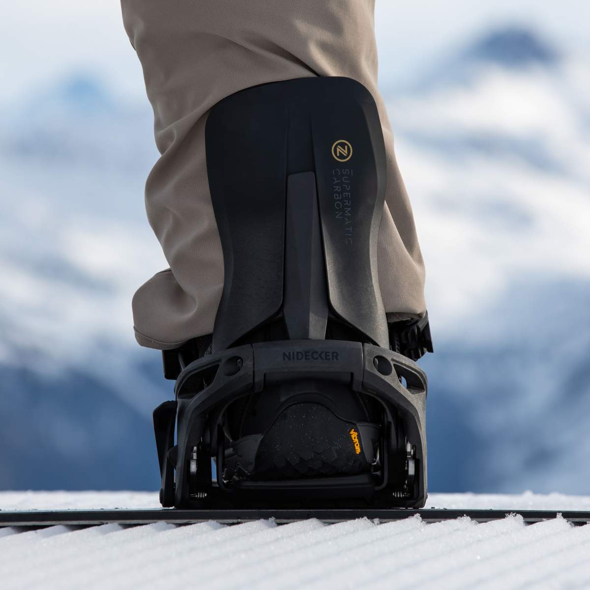 NIDECKER Carbon Supermatic ブラック L DROPIN NIDECKER Carbon Supermatic Black Step-in > in the Snowboard Shop