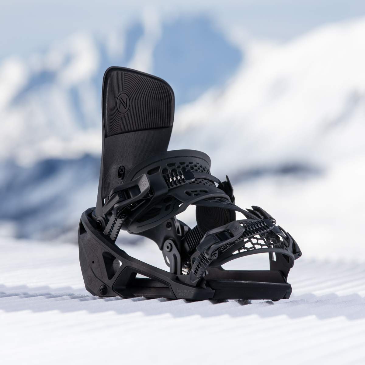 NIDECKER Carbon Supermatic Black Step-in > in the Snowboard Shop