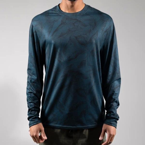 JONES Rec Long Sleeve Tech Tee