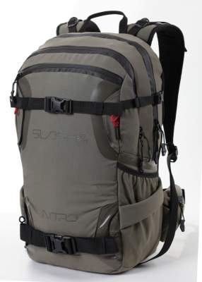 NITRO SLASH PRO ブラックバックパック　25L Nitro Slash 25 Pro Backpack