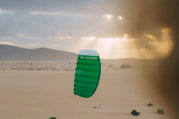 Ozone IGNITION V3 Trainer Kite mit 3-Leinen Safety